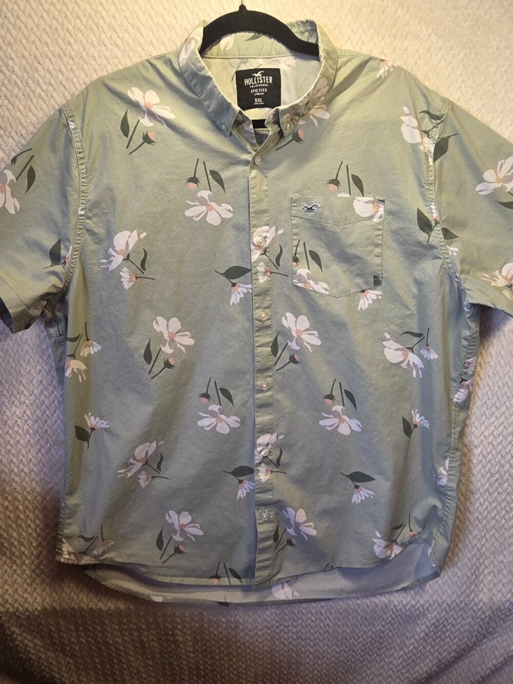Hollister Epic Flex Stretch Floral Pistachio Color Short Sleeve Button-Up XXL